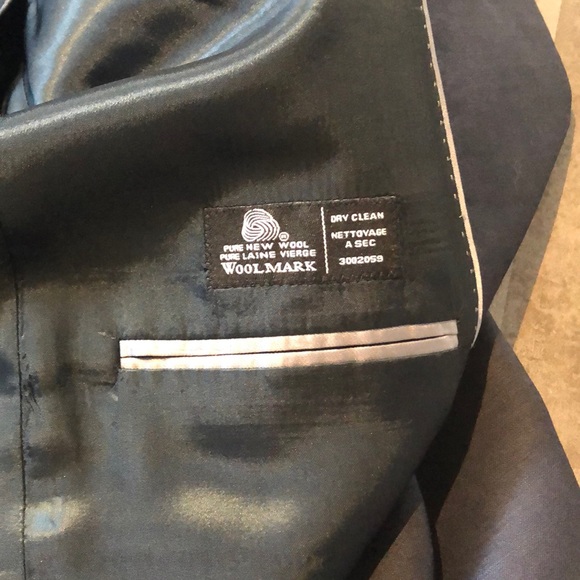 Jones New York navy blazer 42S - Picture 2 of 4